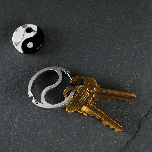 Nite Ize Medallion YinYang Key Carabiner - Stainless