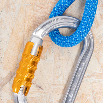 Petzl OK Carabiner - Triact-Lock